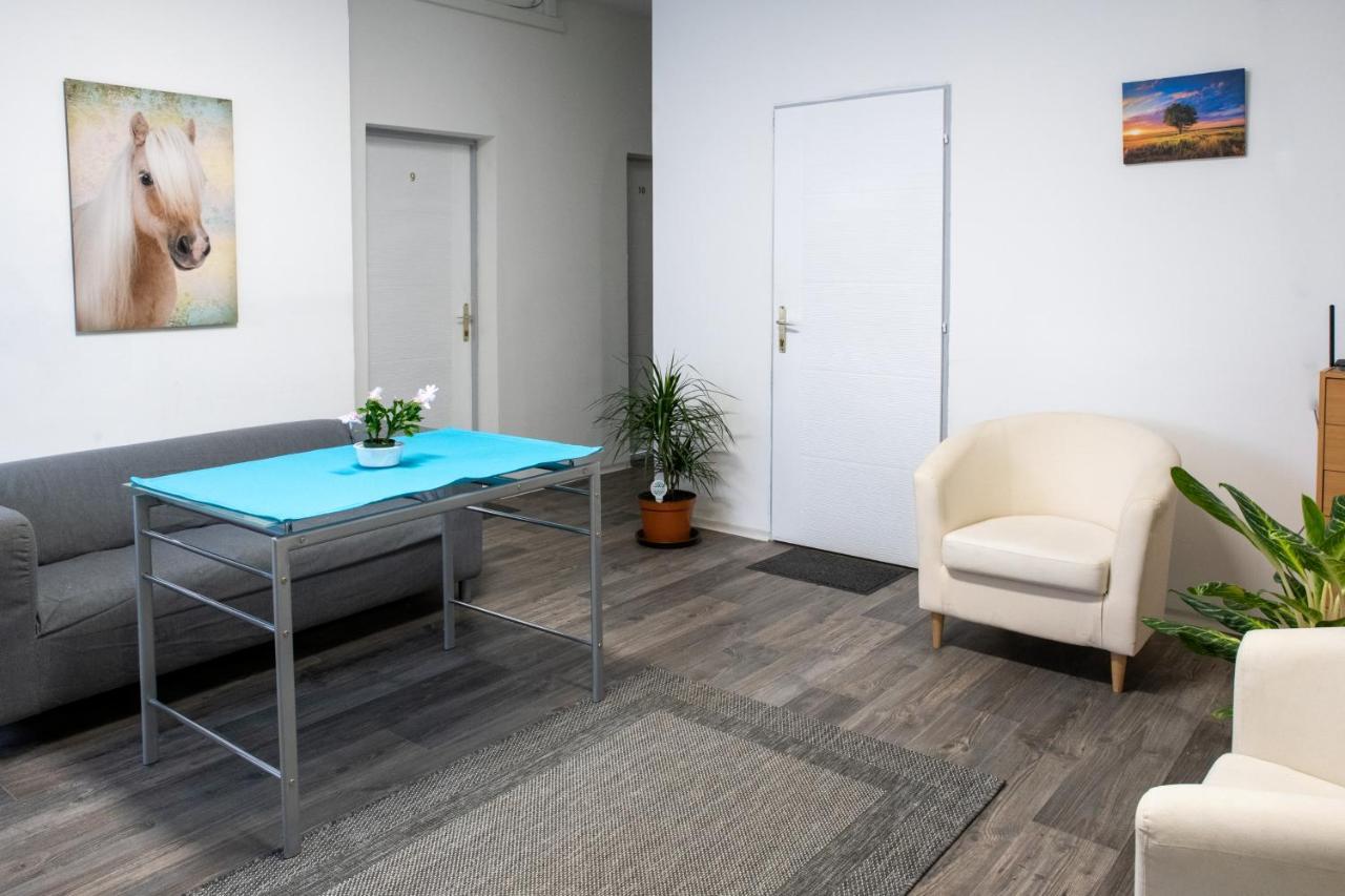 Kuelker Hostel Будапеща Екстериор снимка